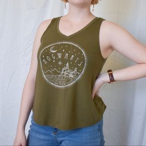 Hogwarts sleeveless tee